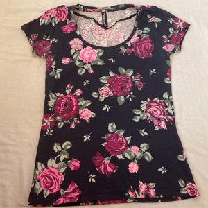 Floral Strachable Top