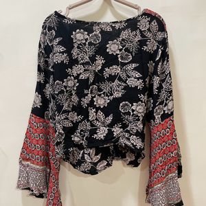 Boho Top With Peplum Sleeves