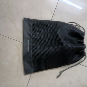 I Am Selling Tumi Box, Cloth Bag And Pd