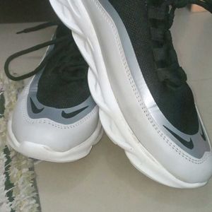 Nike 1st Copy Shoes