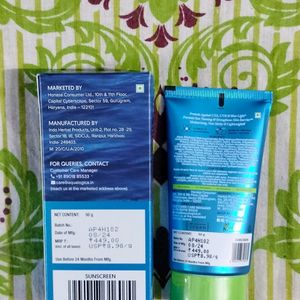 Aqualogica Barrier Repair Sunscreen