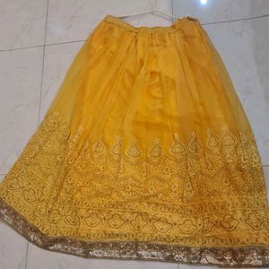 BRIDAL HEAVY GARARA CHIKANKARI WORK ON SILK