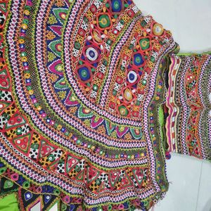 Navratri Chaniya Choli With Dupatta