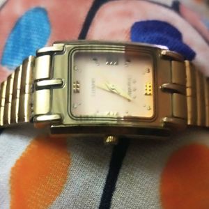 Original Royal Time Quartz Ladies Wrist Watch.