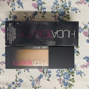 Huda Beauty Foundation