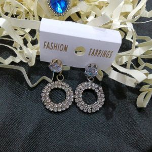 COMBO OF  EARRINGS!!