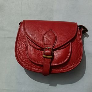 Vintage Womens Sling Bag ( Authentic Leather)