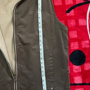 Half Sleeves Reversible Winter Jacket