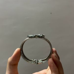 Bracelet ( free size )