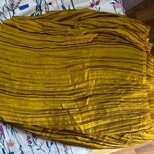 Beautiful Golden Solid Accordion Pleated-Satin
