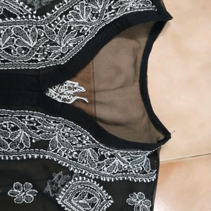 Chikankari Kurtha