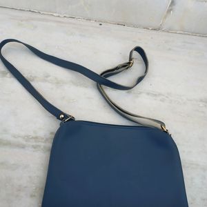 Nice Quality Sling Bag