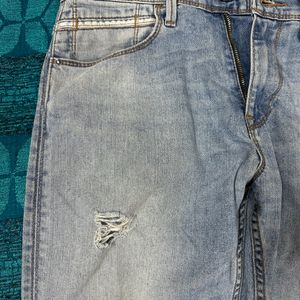 Levi’s 512 Jeans