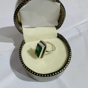 92.5 Cut stone Ring (green)