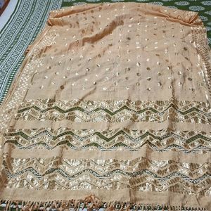 beautifull golden dupatta