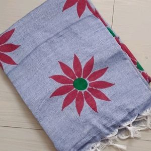 Floral Print Sunflower Saree (Silver Colour)