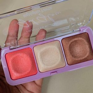 Highlighter Palette- NEW