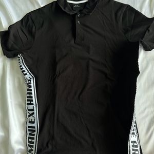 Original Armani exchange T-shirt