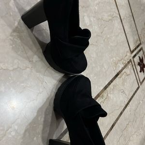 Black Wedges Heel