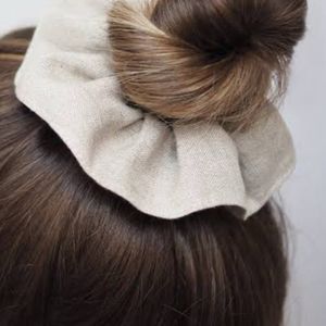 Different Colours Of Scrunchies (satin)