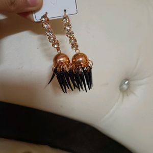 Earings