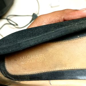 Original Michael Kors Velvet Black Bellies