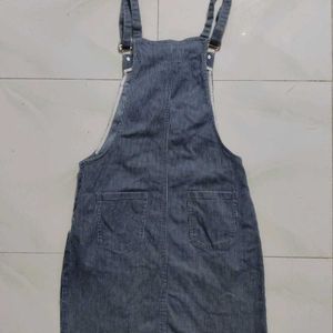 Dungaree