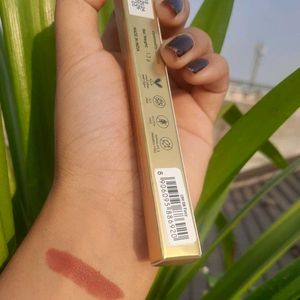 Myglamm Ultimate Long Stay Matte Lipstick