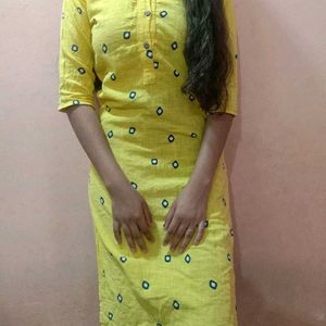 Bandhani Straight Kurti