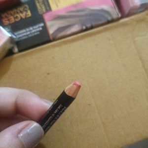 Nybae Lip Liner