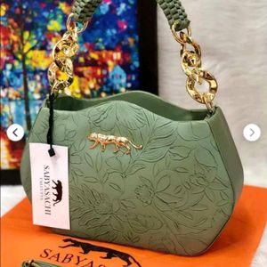 *Sabyasachi Branded Premium Bag