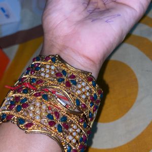 very beautiful heavy kada party wear must buy