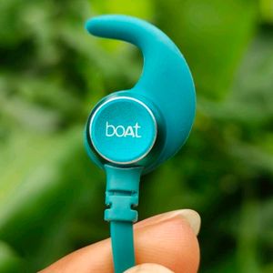 Boat Rockerz 255 Pro Plus Wireless BluetoothHeadst