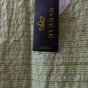 Printed Straight Kurta With Embroided Yoke