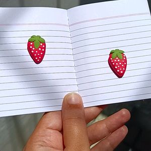 Strawberry Earrings 🍓