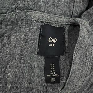 Gap Hoodie Flat 299/- Limited Period Offer