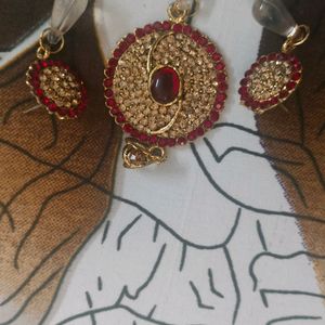 2 Pendant Set