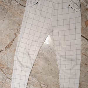 White Check Skinny Pants