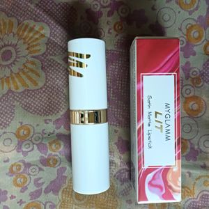 Myglamm Lipstick₹150cash