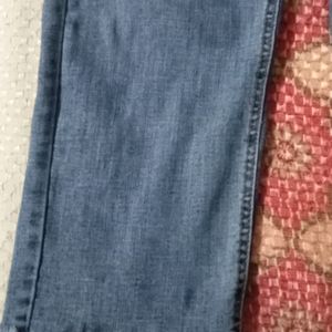 Blue Ankle Length Double Button Jeans