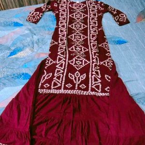 Skirt Kurti With Mask And Earrings