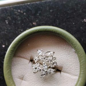 Diamond Finger Ring