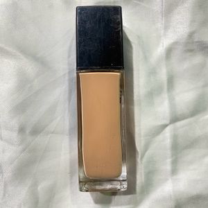 Maybelline Newyork Fit Me foundation For Women