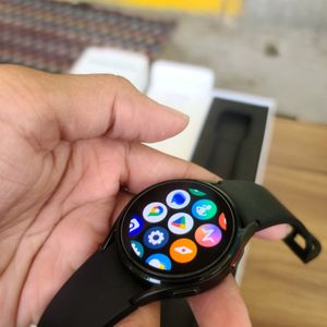 Samsung Galaxy Watch4 LTE (40mm) - Black