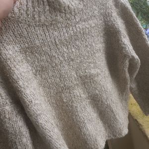 Woolen Crop Sweater