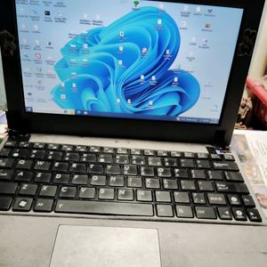 Asus 1015e Mini Laptop Used Working