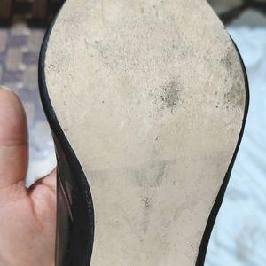 Sandal