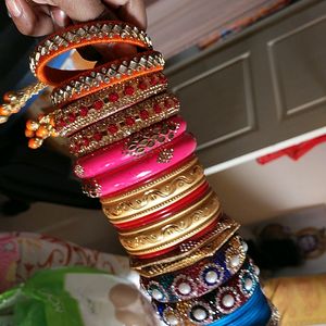 Bangle Box With Bangles