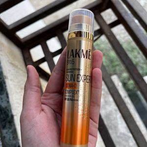 Lakme Sun Expert 1% Nia-VIT C Sunscreen, SPF 50 PA