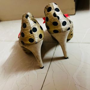 Korean Long Heels With Cute Bow